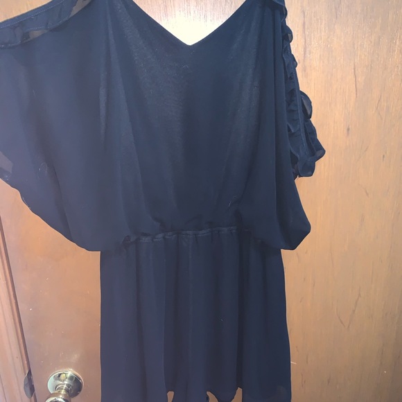 Romper - Picture 1 of 3